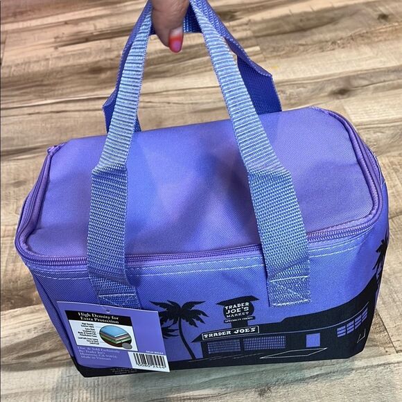 Trader Joe's Purple Lavender mini Insulated Lunch Bag - Picture 1 of 5